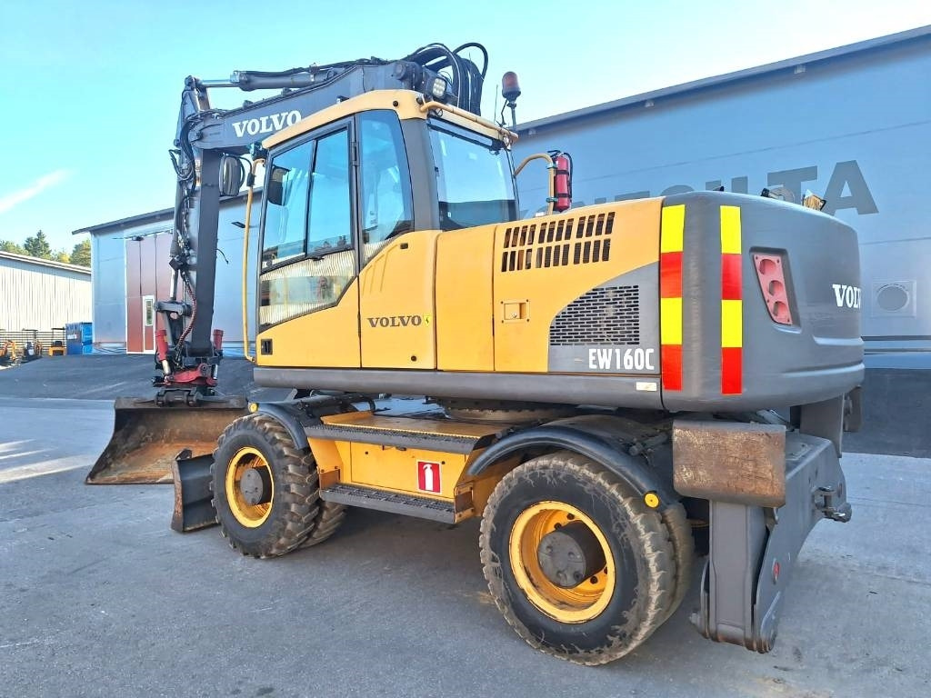 Volvo EW160C PYÖRITTÄJÄLLÄ - 휠 굴삭기 : 사진 2 Volvo EW160C PYÖRITTÄJÄLLÄ - 휠 굴삭기 : 사진 2