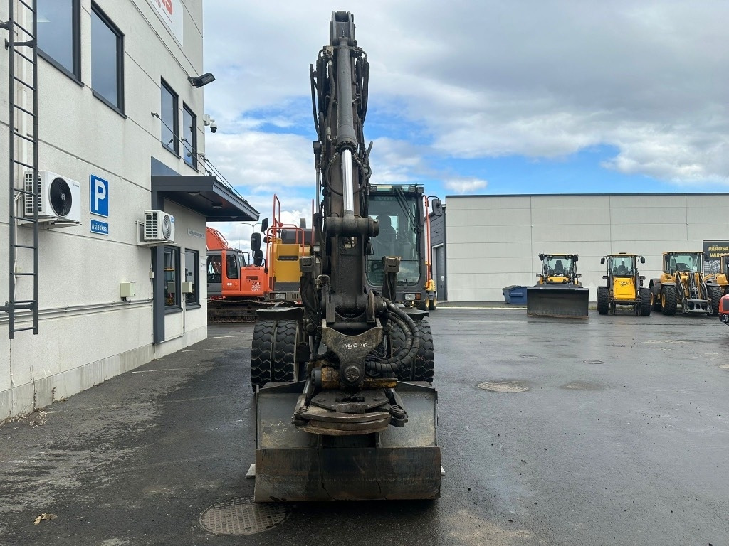 Volvo EW160E PYÖRITTÄJÄLLÄ - 휠 굴삭기 : 사진 3 Volvo EW160E PYÖRITTÄJÄLLÄ - 휠 굴삭기 : 사진 3