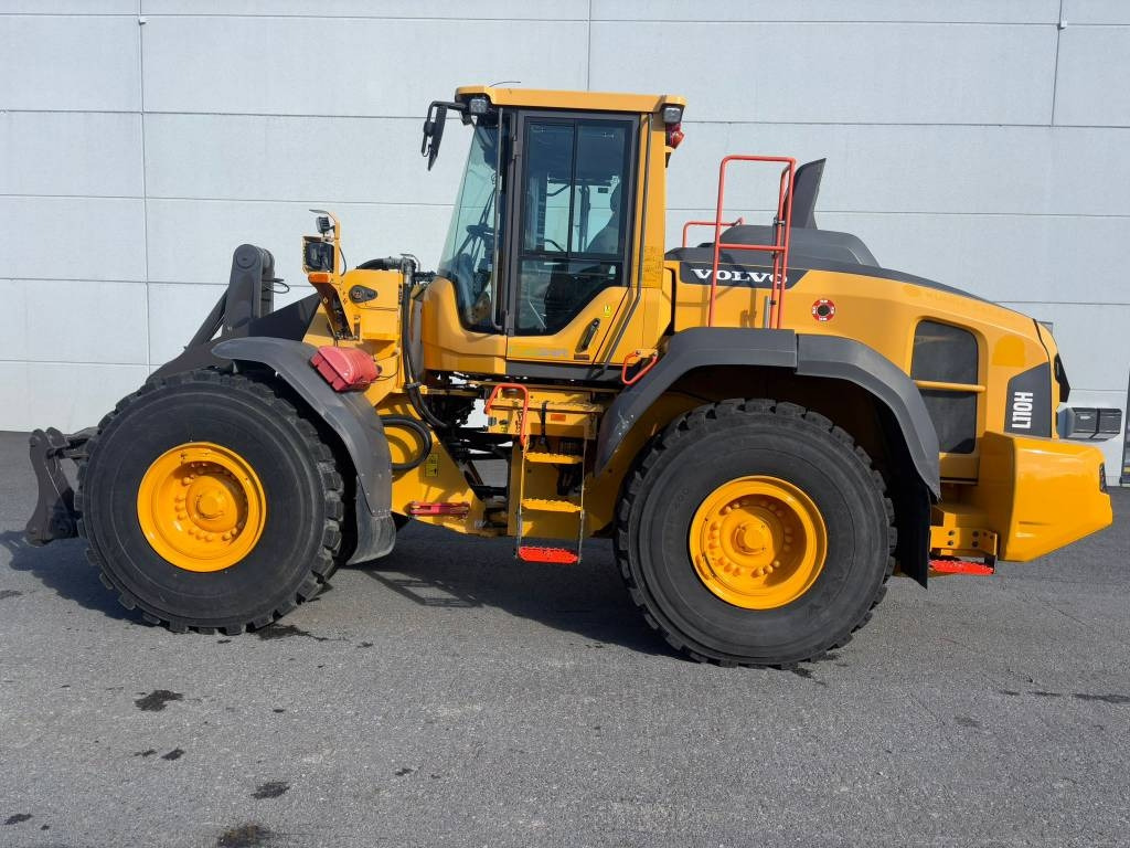 Volvo L 110 H  - 휠 로더 : 사진 1 Volvo L 110 H  - 휠 로더 : 사진 1
