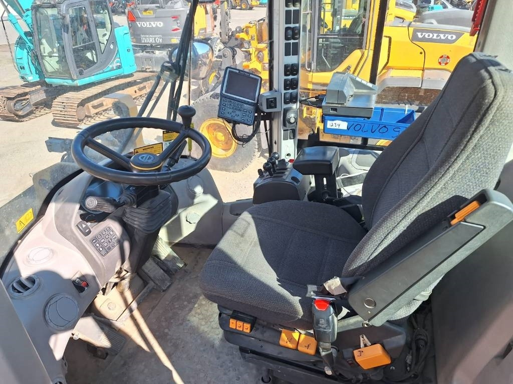 Volvo L 90 H - 휠 로더 : 사진 5 Volvo L 90 H - 휠 로더 : 사진 5