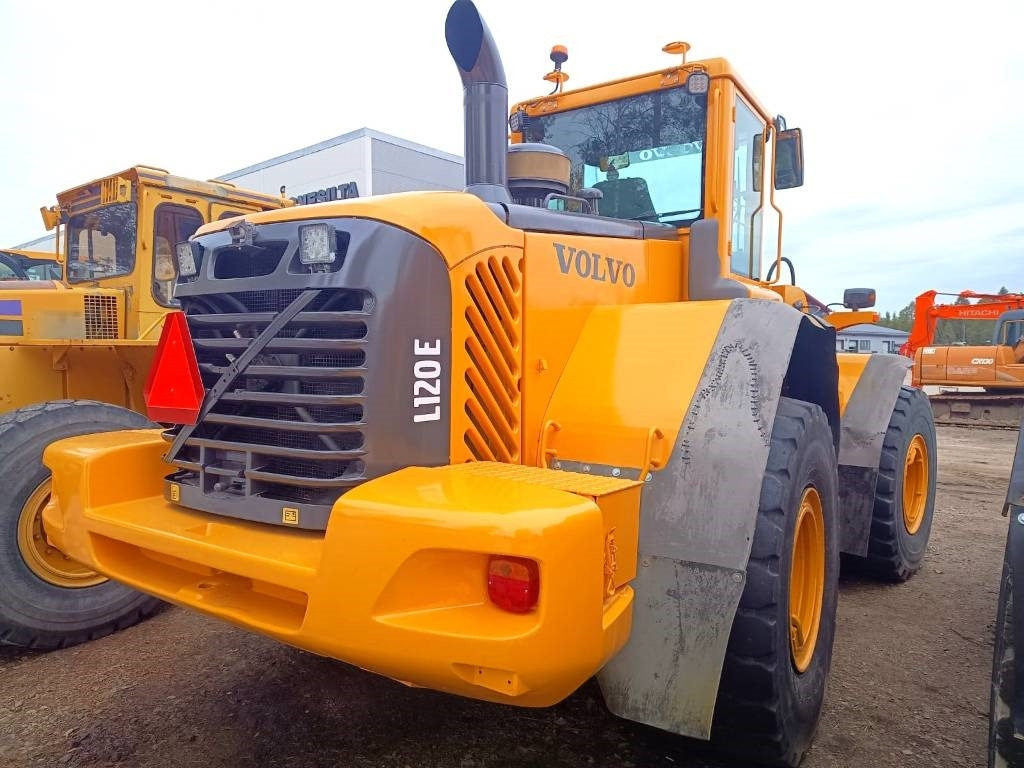 Volvo L120E RASVARILLA  - 휠 로더 : 사진 3 Volvo L120E RASVARILLA  - 휠 로더 : 사진 3