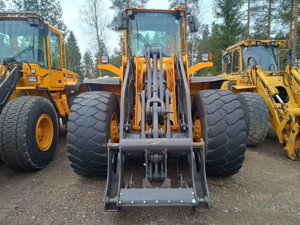 Volvo L120E RASVARILLA  - 휠 로더 : 사진 5 Volvo L120E RASVARILLA  - 휠 로더 : 사진 5