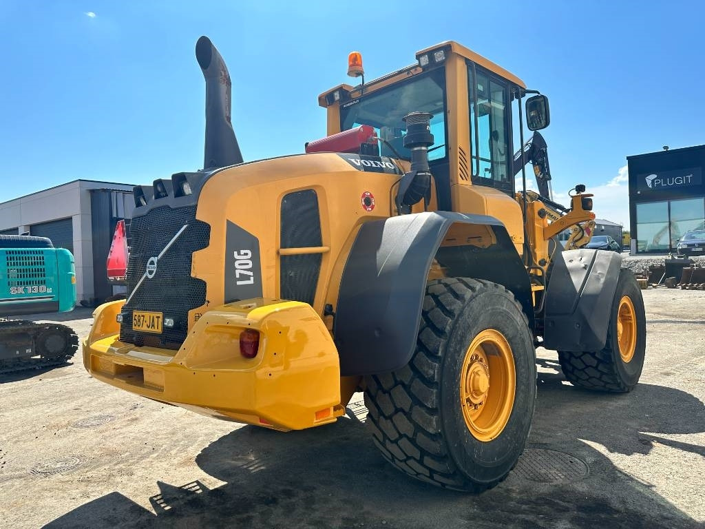 Volvo L70G vipuohjaus, 3' ja 4' hydr  - 휠 로더 : 사진 4 Volvo L70G vipuohjaus, 3' ja 4' hydr  - 휠 로더 : 사진 4
