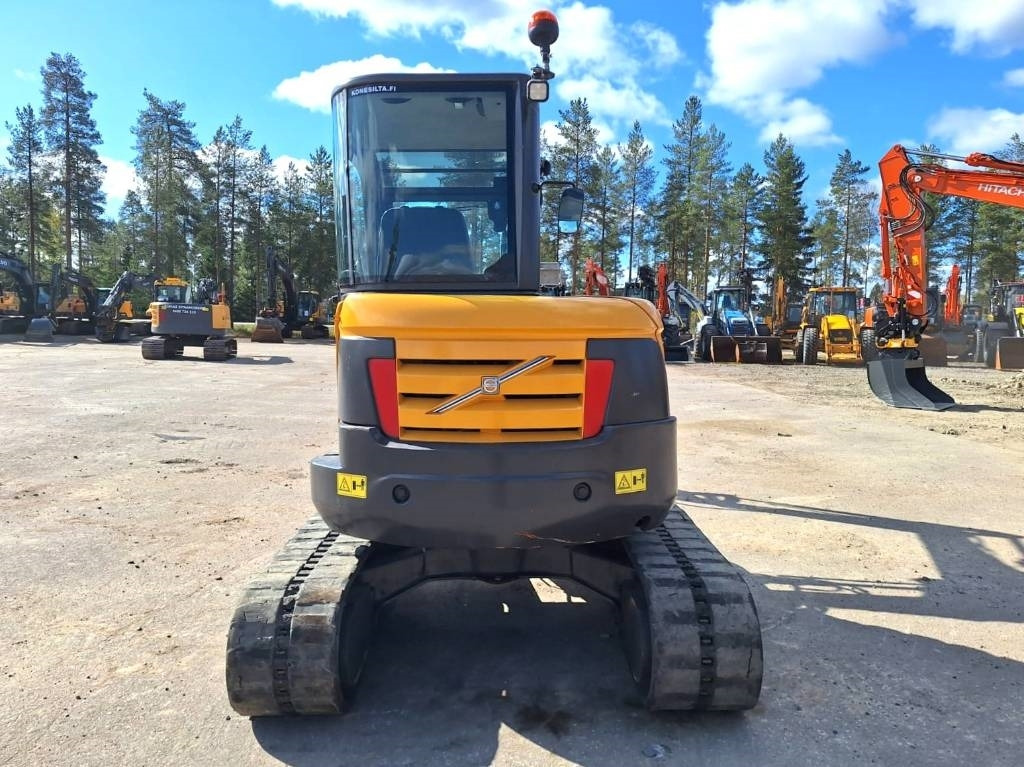 Volvo MYYTY! SOLD! ECR48C PYÖRITTÄJÄ PIHDEILLÄ - 미니 굴삭기 : 사진 3 Volvo MYYTY! SOLD! ECR48C PYÖRITTÄJÄ PIHDEILLÄ - 미니 굴삭기 : 사진 3