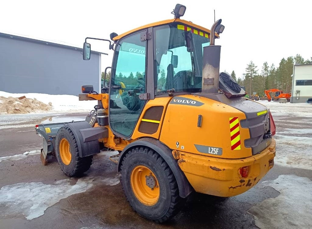 Volvo MYYTY! SOLD! L25F RASVARI, AURA - 휠 로더 : 사진 2 Volvo MYYTY! SOLD! L25F RASVARI, AURA - 휠 로더 : 사진 2