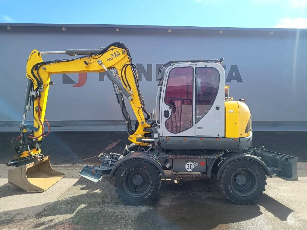 Wacker Neuson EW100 PYÖRITTÄJÄLLÄ - 휠 굴삭기 : 사진 1 Wacker Neuson EW100 PYÖRITTÄJÄLLÄ - 휠 굴삭기 : 사진 1