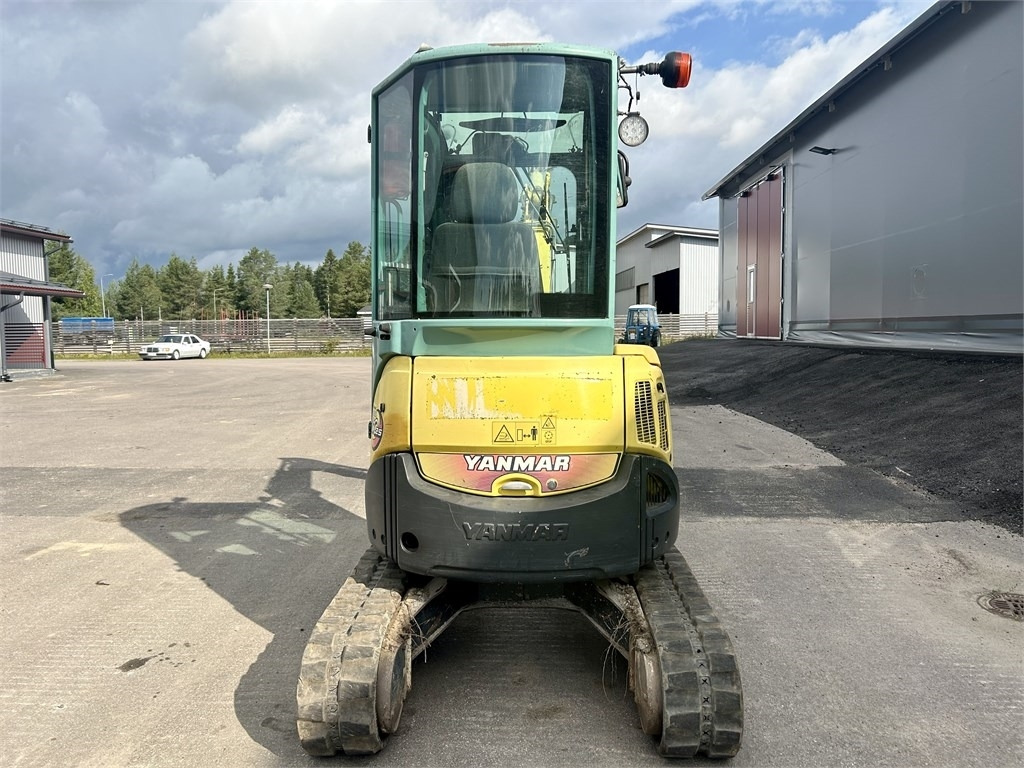 Yanmar MYYTY! SOLD! ViO25-4 PYÖRITTÄJÄLLÄ - 미니 굴삭기 : 사진 3 Yanmar MYYTY! SOLD! ViO25-4 PYÖRITTÄJÄLLÄ - 미니 굴삭기 : 사진 3