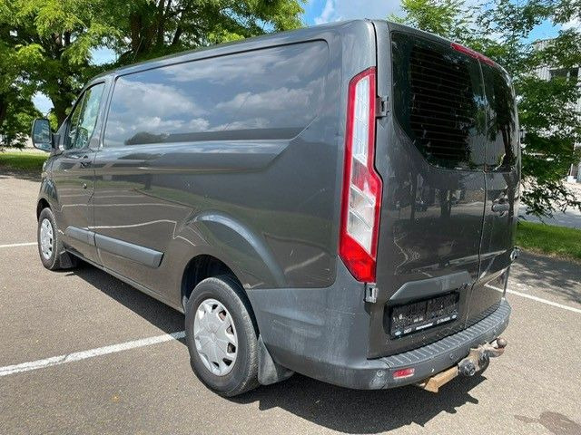 Ford Transit Custom 2.2TDCI. Klima. Navi. Kamera. CC. - 소형 밴 : 사진 3 Ford Transit Custom 2.2TDCI. Klima. Navi. Kamera. CC. - 소형 밴 : 사진 3