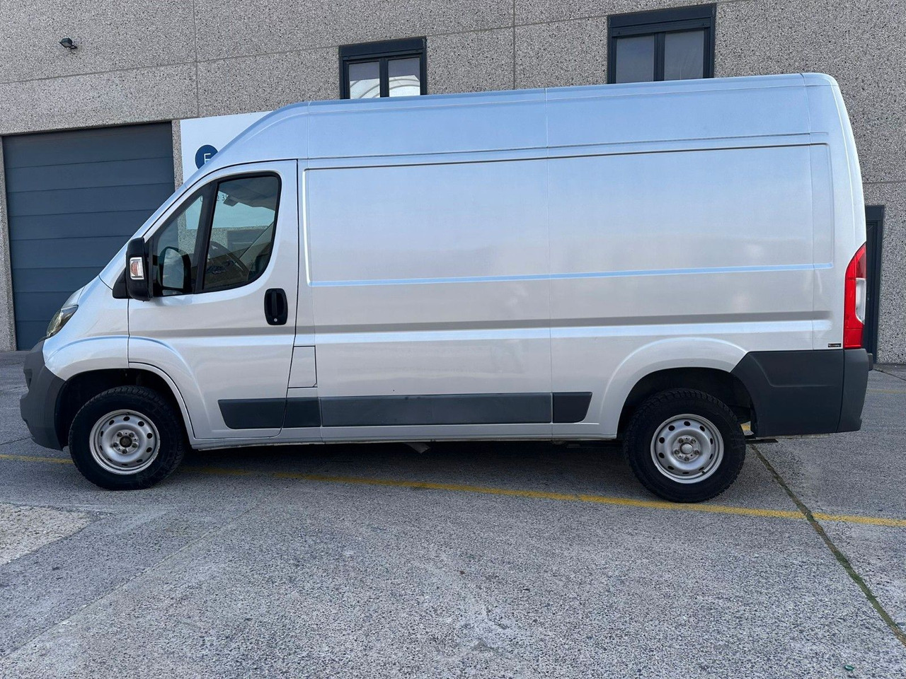 Peugeot Boxer. Klima. Navi. Tempomat. - 패널 밴 : 사진 4 Peugeot Boxer. Klima. Navi. Tempomat. - 패널 밴 : 사진 4