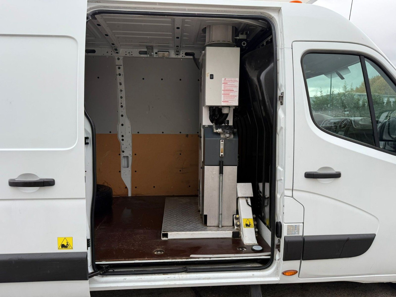 Renault Master. France Elévateur 12m. Klima. Kamera. - 트럭 탑재 고가작업 플랫폼 : 사진 5 Renault Master. France Elévateur 12m. Klima. Kamera. - 트럭 탑재 고가작업 플랫폼 : 사진 5