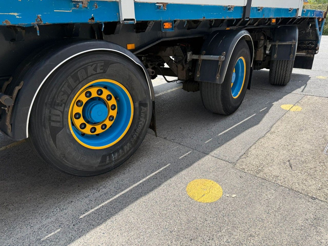 Vogelzang. Kran HIAB R165 roto. TUV 10/2025 - 드롭사이드/ 플랫베드 세미 트레일러 : 사진 4 Vogelzang. Kran HIAB R165 roto. TUV 10/2025 - 드롭사이드/ 플랫베드 세미 트레일러 : 사진 4