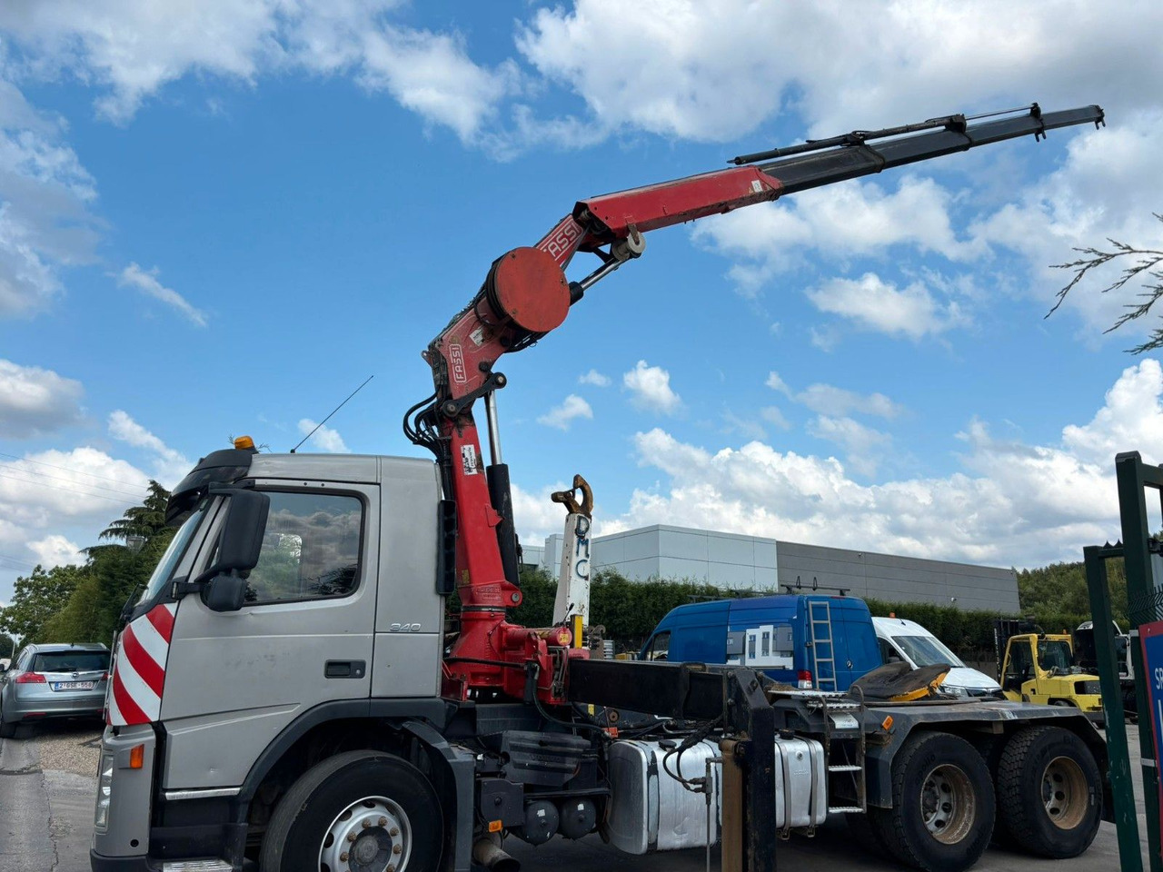 Volvo 6x4. Fassi F195A. Abroll. Funk. Tempomat. - 후크 리프트 트럭, 크레인 트럭 : 사진 5 Volvo 6x4. Fassi F195A. Abroll. Funk. Tempomat. - 후크 리프트 트럭, 크레인 트럭 : 사진 5