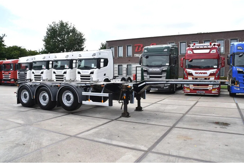 D-Tec FT VCC-01 - SAF AXLES - LIFT AXLE - DISC BRAKES - 3 x EXTENDABLE - TOP CONDITION - - 컨테이너 운반 장치/ 스와프 보디 세미 트레일러 : 사진 1 D-Tec FT VCC-01 - SAF AXLES - LIFT AXLE - DISC BRAKES - 3 x EXTENDABLE - TOP CONDITION - - 컨테이너 운반 장치/ 스와프 보디 세미 트레일러 : 사진 1