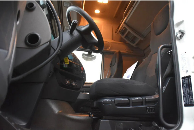 DAF XF 480 SSC 4x2 - RETARDER - 774 TKM - PARK. AIRCO - 2 x FUEL TANKS - LED LIGHTS - TOP CONDITION - - 트랙터 유닛 : 사진 4 DAF XF 480 SSC 4x2 - RETARDER - 774 TKM - PARK. AIRCO - 2 x FUEL TANKS - LED LIGHTS - TOP CONDITION - - 트랙터 유닛 : 사진 4