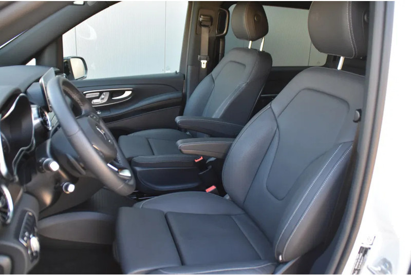 Mercedes-Benz V-Klasse 300d L3 - AMG LINE - ONLY 7 TKM - AIR MATIC - DISTRONIC - 360 CAMERA - BURMESTER - FULL OPTIONS - AS GOOD AS NEW - - 소형 밴, 콤비 밴 : 사진 4 Mercedes-Benz V-Klasse 300d L3 - AMG LINE - ONLY 7 TKM - AIR MATIC - DISTRONIC - 360 CAMERA - BURMESTER - FULL OPTIONS - AS GOOD AS NEW - - 소형 밴, 콤비 밴 : 사진 4