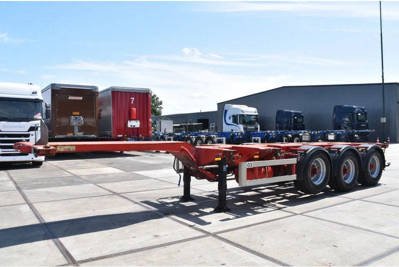 Nooteboom containerchassis - LIFT AXLE - DISC BRAKES - BPW AXLES - 2 x EXTENDABLE - - 컨테이너 운반 장치/ 스와프 보디 세미 트레일러 : 사진 5 Nooteboom containerchassis - LIFT AXLE - DISC BRAKES - BPW AXLES - 2 x EXTENDABLE - - 컨테이너 운반 장치/ 스와프 보디 세미 트레일러 : 사진 5