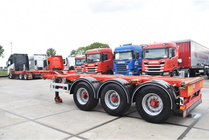 Pacton T3-010 - BPW AXLES - DRUM BRAKES - 2 LIFT AXLES - 2 x EXTENDABLE - - 컨테이너 운반 장치/ 스와프 보디 세미 트레일러 : 사진 4 Pacton T3-010 - BPW AXLES - DRUM BRAKES - 2 LIFT AXLES - 2 x EXTENDABLE - - 컨테이너 운반 장치/ 스와프 보디 세미 트레일러 : 사진 4
