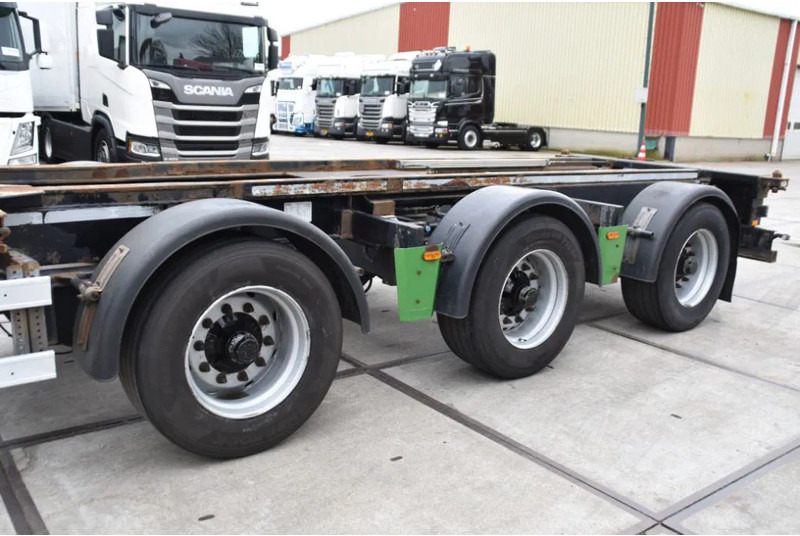 Renders ROC 16.27 CC - X STEERING - BPW AXLES - DISC BRAKES - - 컨테이너 운반 장치/ 스와프 보디 세미 트레일러 : 사진 5 Renders ROC 16.27 CC - X STEERING - BPW AXLES - DISC BRAKES - - 컨테이너 운반 장치/ 스와프 보디 세미 트레일러 : 사진 5