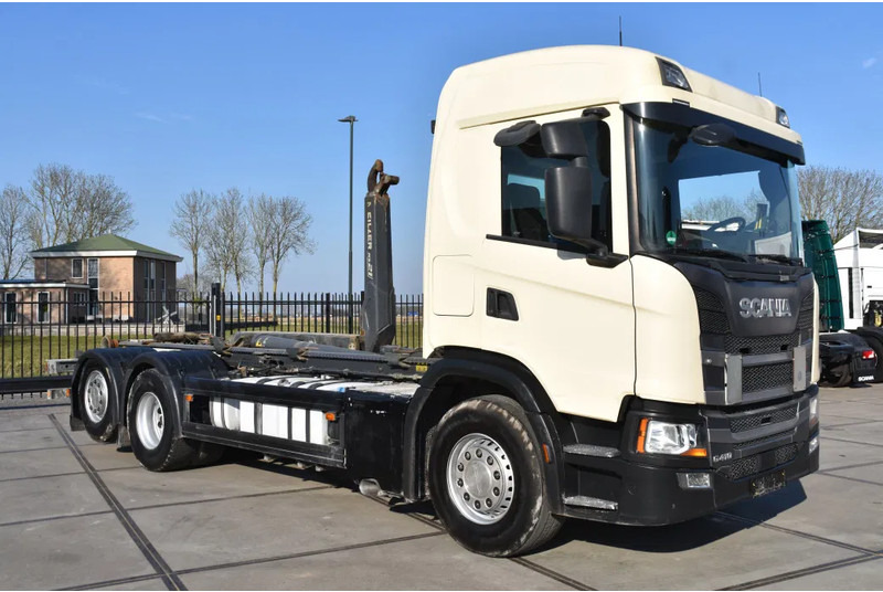 Scania G410 NGS 6x2*4 - HOOKLIFT - 306 TKM - AIRCO - NAVI - WHEELBASE: 455 CM - GOOD CONDITION - - 후크 리프트 트럭 : 사진 1 Scania G410 NGS 6x2*4 - HOOKLIFT - 306 TKM - AIRCO - NAVI - WHEELBASE: 455 CM - GOOD CONDITION - - 후크 리프트 트럭 : 사진 1