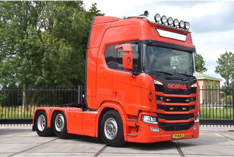 Scania R450 NGS 6x2/4NB - RETARDER - FULL AIR - 748 TKM - LEATHER SEATS - NAVI - 2 x FUEL TANKS - LED LIGHTS - - 트랙터 유닛 : 사진 1 Scania R450 NGS 6x2/4NB - RETARDER - FULL AIR - 748 TKM - LEATHER SEATS - NAVI - 2 x FUEL TANKS - LED LIGHTS - - 트랙터 유닛 : 사진 1