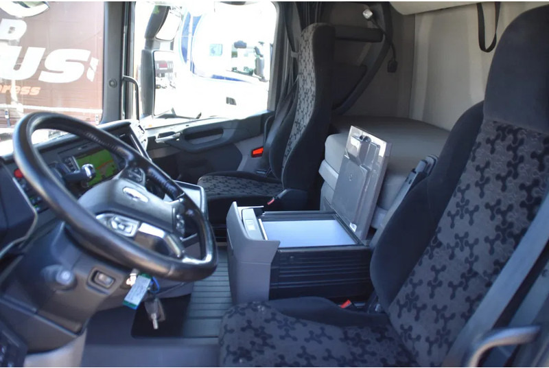 Scania R500 NGS 4x2 - RETARDER - 645 TKM - PARK. AIRCO - ACC - 4 POINT AIRSUSP. REAR - 2 x FUEL TANKS - LED LIGHTS - - 트랙터 유닛 : 사진 5 Scania R500 NGS 4x2 - RETARDER - 645 TKM - PARK. AIRCO - ACC - 4 POINT AIRSUSP. REAR - 2 x FUEL TANKS - LED LIGHTS - - 트랙터 유닛 : 사진 5