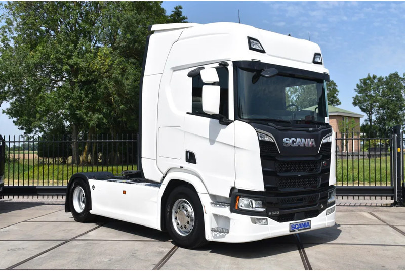 Scania R520 V8 NGS 4x2 - RETARDER - 523 TKM - PARK. AIRCO - ACC - NAVI - 2 x FUEL TANKS - LED LIGHTS - - 트랙터 유닛 : 사진 1 Scania R520 V8 NGS 4x2 - RETARDER - 523 TKM - PARK. AIRCO - ACC - NAVI - 2 x FUEL TANKS - LED LIGHTS - - 트랙터 유닛 : 사진 1