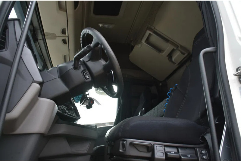 Scania S410 4x2EB MEGA 95 cm or 103 cm driving height - RETARDER - 822 TKM - FULL AIR - PARK. AIRCO - 2 x FUEL TANKS - TOP CONDITION - - 트랙터 유닛 : 사진 4 Scania S410 4x2EB MEGA 95 cm or 103 cm driving height - RETARDER - 822 TKM - FULL AIR - PARK. AIRCO - 2 x FUEL TANKS - TOP CONDITION - - 트랙터 유닛 : 사진 4