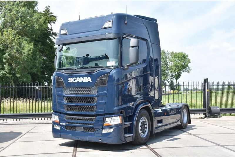 Scania S450 NGS 4x2NB - FULL AIR - 757 TKM - RETARDER - PARK. AIRCO - 2 x FUEL TANKS - TOP CONDITION - - 트랙터 유닛 : 사진 2 Scania S450 NGS 4x2NB - FULL AIR - 757 TKM - RETARDER - PARK. AIRCO - 2 x FUEL TANKS - TOP CONDITION - - 트랙터 유닛 : 사진 2