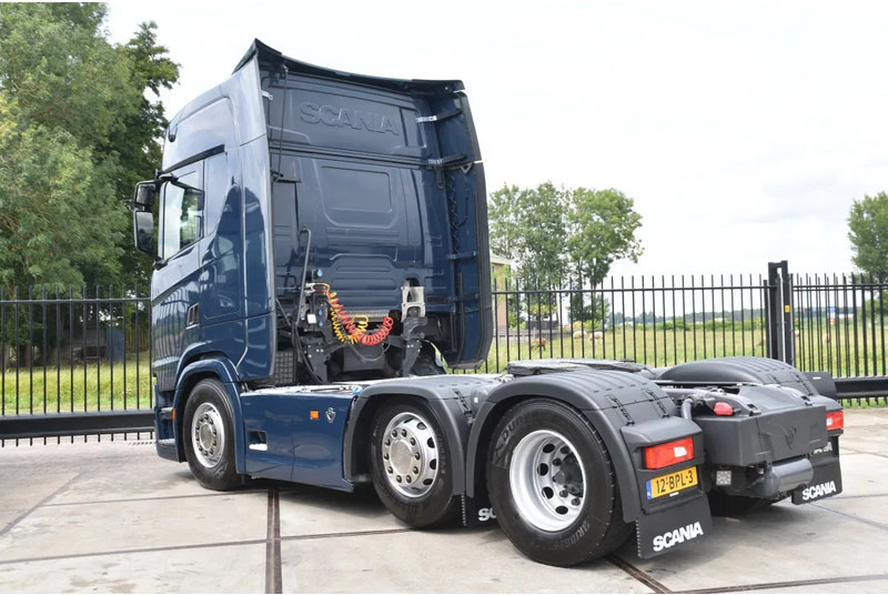 Scania S520 V8 NGS 6x2/4NB - RETARDER - FULL AIR - PARK. AIRCO - ACC - 2 x FUEL TANKS - LED LIGHTS - TOP CONDITION - - 트랙터 유닛 : 사진 3 Scania S520 V8 NGS 6x2/4NB - RETARDER - FULL AIR - PARK. AIRCO - ACC - 2 x FUEL TANKS - LED LIGHTS - TOP CONDITION - - 트랙터 유닛 : 사진 3