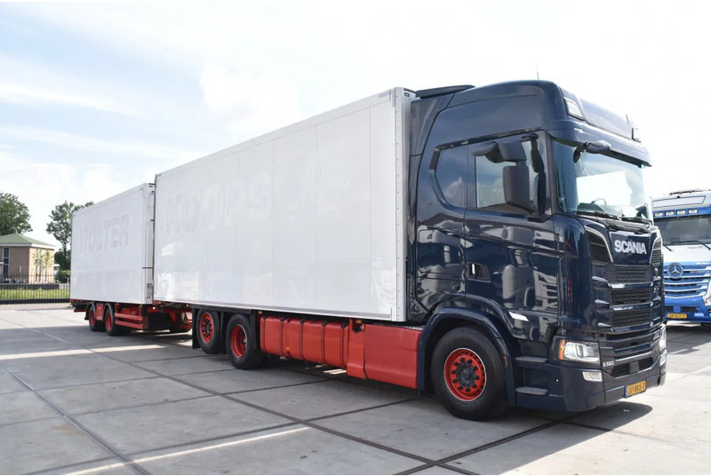 Scania S520 V8 NGS 6x2*4NB + SCHMITZ ZKO 20 - THERMO KING - RETARDER - FULL AIR - WHEELBASE: 515 CM - TOP CONDITION - - 냉동탑차 : 사진 4 Scania S520 V8 NGS 6x2*4NB + SCHMITZ ZKO 20 - THERMO KING - RETARDER - FULL AIR - WHEELBASE: 515 CM - TOP CONDITION - - 냉동탑차 : 사진 4