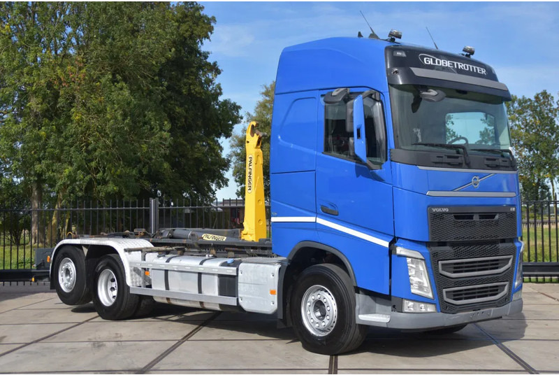 Volvo FH 460 6x2*4 - PALFINGER HOOKLIFT - 841 TKM - PARK. AIRCO - WHEELBASE: 480 CM - PTO - TOP CONDITION - - 후크 리프트 트럭 : 사진 2 Volvo FH 460 6x2*4 - PALFINGER HOOKLIFT - 841 TKM - PARK. AIRCO - WHEELBASE: 480 CM - PTO - TOP CONDITION - - 후크 리프트 트럭 : 사진 2