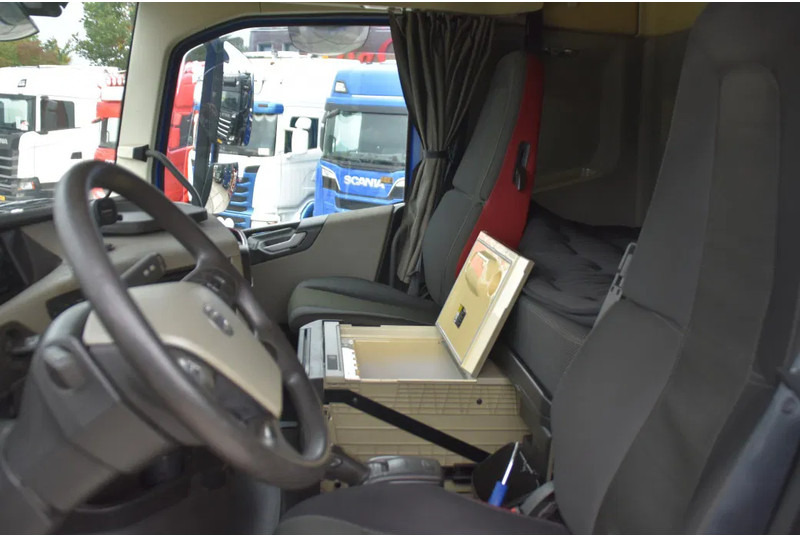 Volvo FH 500 Globetrotter 6x2/4 - EURO 6 - 769 TKM - AIRCO - 2 x FUEL TANKS - TOP CONDITION - - 트랙터 유닛 : 사진 5 Volvo FH 500 Globetrotter 6x2/4 - EURO 6 - 769 TKM - AIRCO - 2 x FUEL TANKS - TOP CONDITION - - 트랙터 유닛 : 사진 5