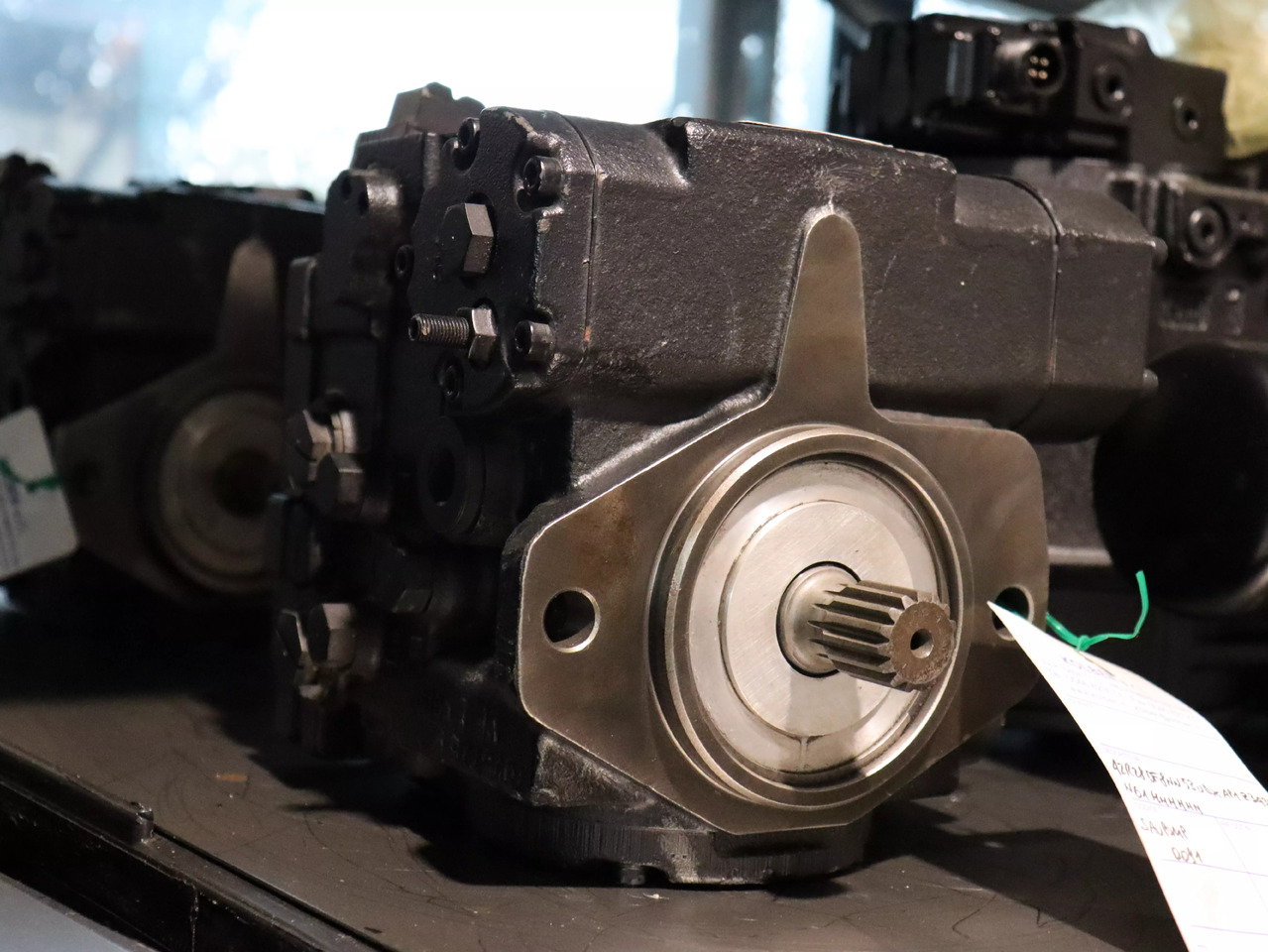 DANFOSS / SAUER 42R28DF8NN53UDXAP1Z3434N61NNNNN - 유압 펌프 건설기계 용 : 사진 1 DANFOSS / SAUER 42R28DF8NN53UDXAP1Z3434N61NNNNN - 유압 펌프 건설기계 용 : 사진 1