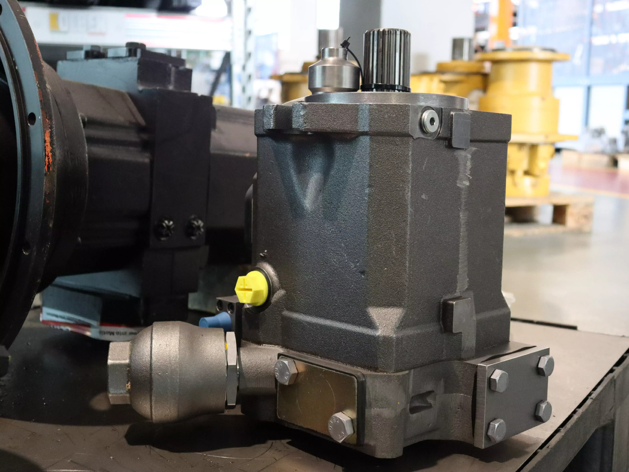 LINDE HPR02 A2 135 R LP00 0 0 0 S - 유압 펌프 건설기계 용 : 사진 1 LINDE HPR02 A2 135 R LP00 0 0 0 S - 유압 펌프 건설기계 용 : 사진 1