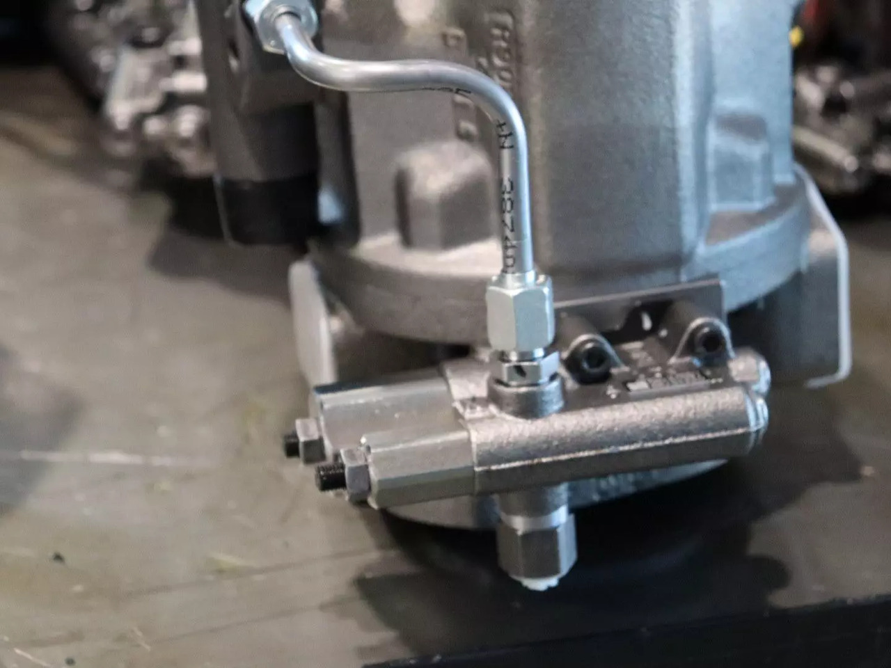 REXROTH A10VO28DFLR/31L-VSC62K01 - 유압 펌프 건설기계 용 : 사진 4 REXROTH A10VO28DFLR/31L-VSC62K01 - 유압 펌프 건설기계 용 : 사진 4