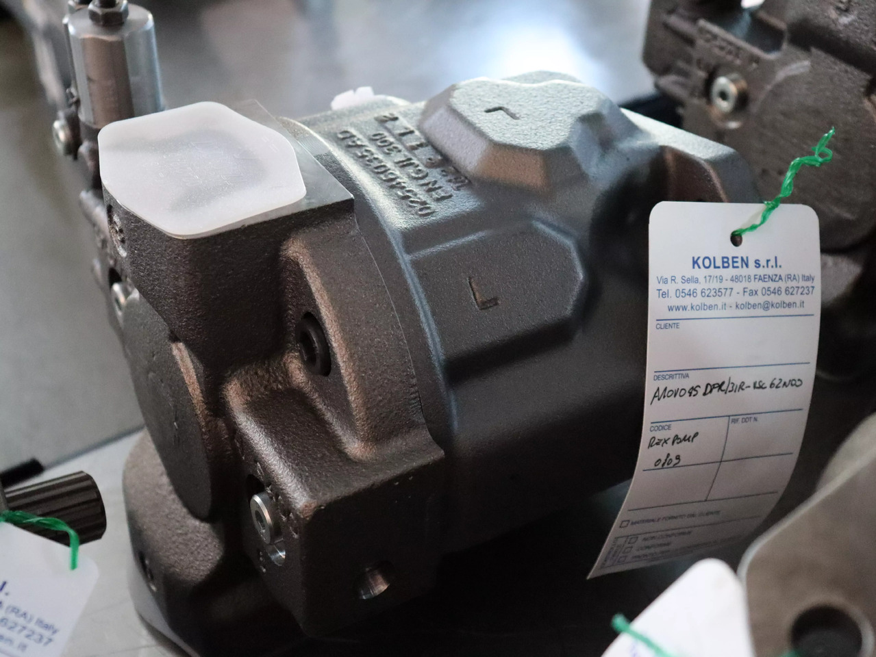 REXROTH A10VO45DFR/31R-VSC62N00 - 유압 펌프 건설기계 용 : 사진 2 REXROTH A10VO45DFR/31R-VSC62N00 - 유압 펌프 건설기계 용 : 사진 2