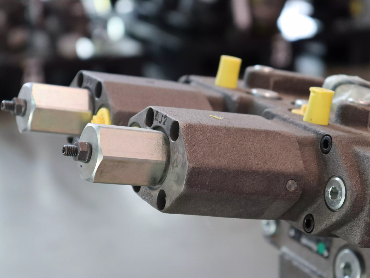 REXROTH A8VO55LA1H2/60R1-NZG05K13 - 유압 펌프 자재 취급 장비 용 : 사진 3 REXROTH A8VO55LA1H2/60R1-NZG05K13 - 유압 펌프 자재 취급 장비 용 : 사진 3