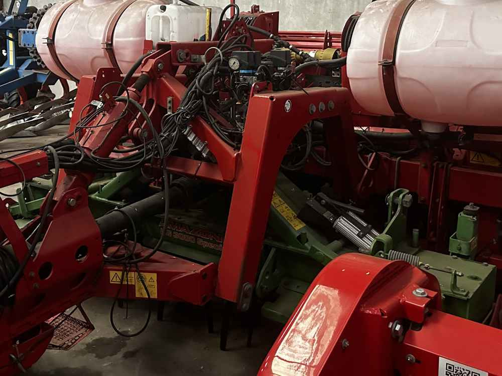 Amazone KG 3000 / AD 3000 - 콤바인 수확기 : 사진 5 Amazone KG 3000 / AD 3000 - 콤바인 수확기 : 사진 5