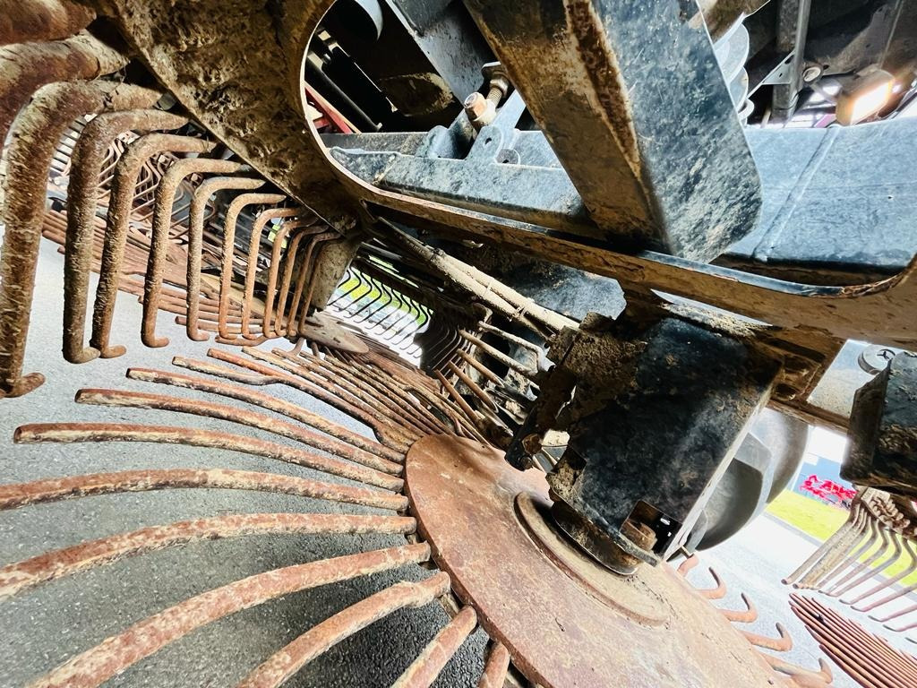 포도 수확 기계 Agrifac Lighttraxx : 사진 28 포도 수확 기계 Agrifac Lighttraxx : 사진 28