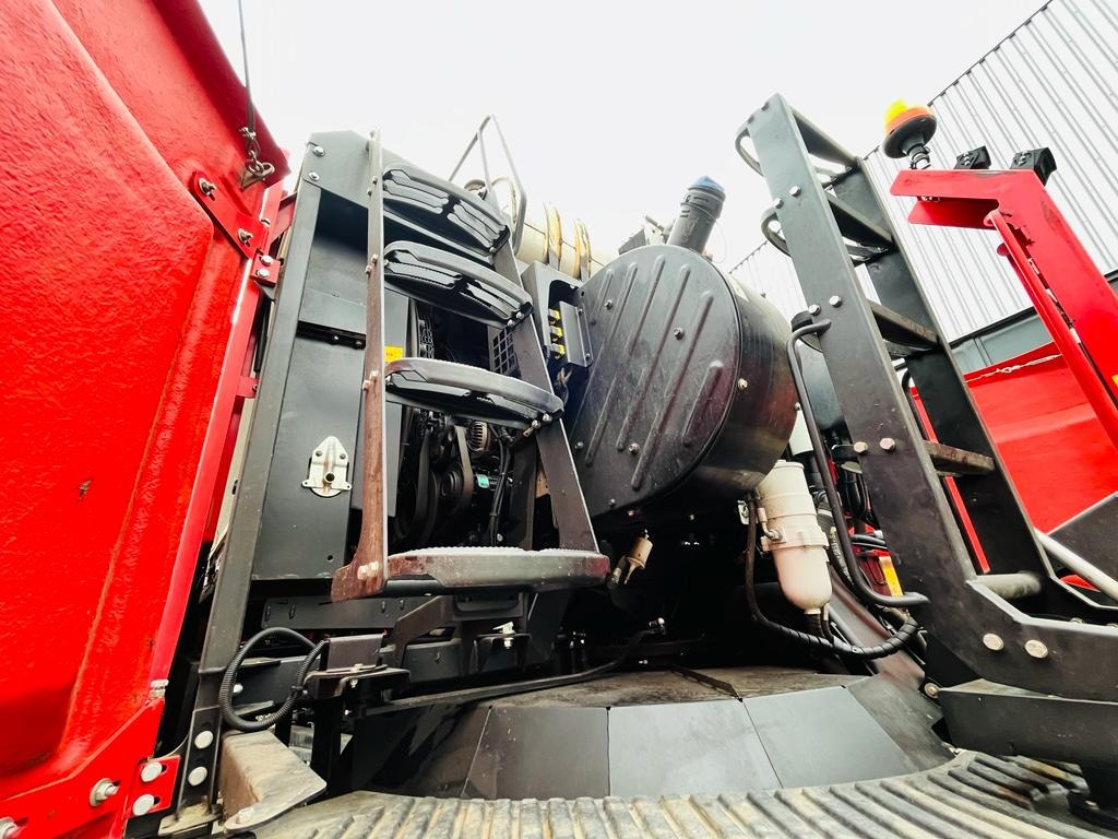 포도 수확 기계 Agrifac Lighttraxx : 사진 17 포도 수확 기계 Agrifac Lighttraxx : 사진 17