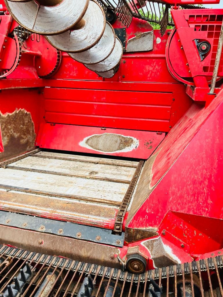 포도 수확 기계 Agrifac Lighttraxx : 사진 14 포도 수확 기계 Agrifac Lighttraxx : 사진 14