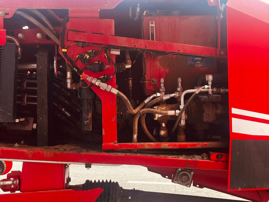 Grimme SELECT 200 - 콤바인 수확기 : 사진 5 Grimme SELECT 200 - 콤바인 수확기 : 사진 5