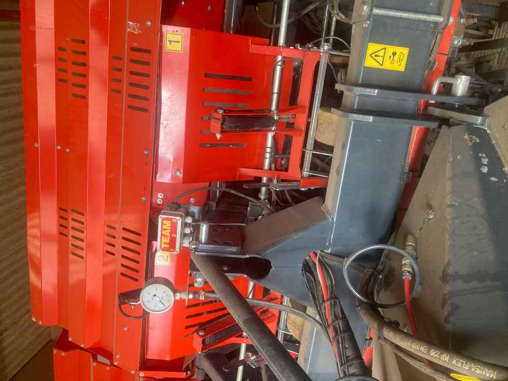 Dewulf Dewulf MS 2000, B.V S1A, 2 Row Potato Belt Planter - 콤바인 수확기 : 사진 4 Dewulf Dewulf MS 2000, B.V S1A, 2 Row Potato Belt Planter - 콤바인 수확기 : 사진 4
