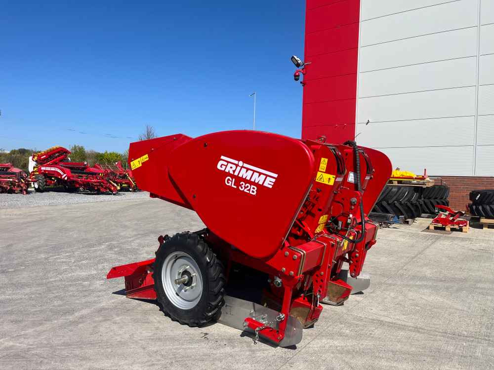 Grimme GL 32 B - 콤바인 수확기 : 사진 1 Grimme GL 32 B - 콤바인 수확기 : 사진 1