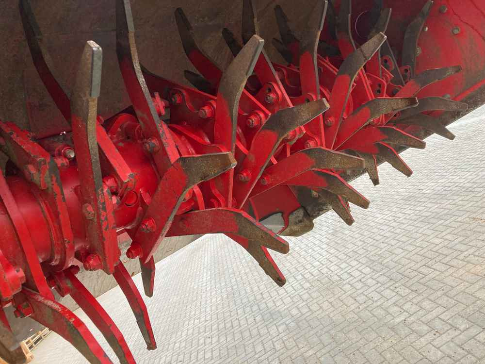 Grimme Grimme GF 200, 2 Row/ Single Bed, Hook Tine Tilla - 콤바인 수확기 : 사진 4 Grimme Grimme GF 200, 2 Row/ Single Bed, Hook Tine Tilla - 콤바인 수확기 : 사진 4