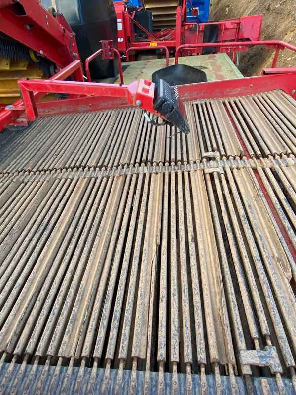 Grimme SELECT 200 - 콤바인 수확기 : 사진 2 Grimme SELECT 200 - 콤바인 수확기 : 사진 2