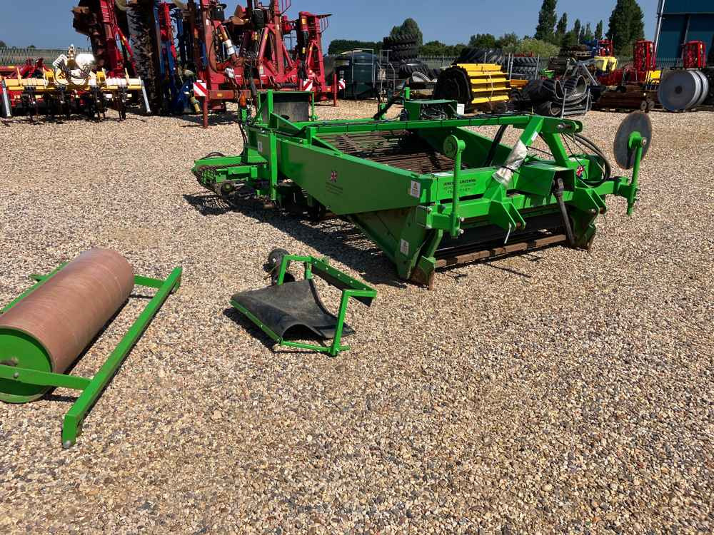Jones Onion Windrower - 수확기 부착물 : 사진 1 Jones Onion Windrower - 수확기 부착물 : 사진 1