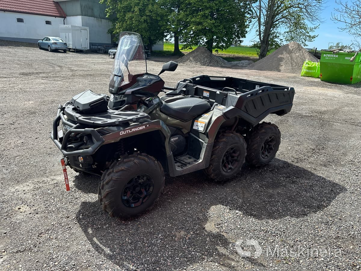 BRP Can-Am Outlander Max 6x6 XU+ 1000 Can-Am Outlander Max 6x6 XU+ 1000 - 사이드 바이 사이드/ ATV : 사진 3 BRP Can-Am Outlander Max 6x6 XU+ 1000 Can-Am Outlander Max 6x6 XU+ 1000 - 사이드 바이 사이드/ ATV : 사진 3