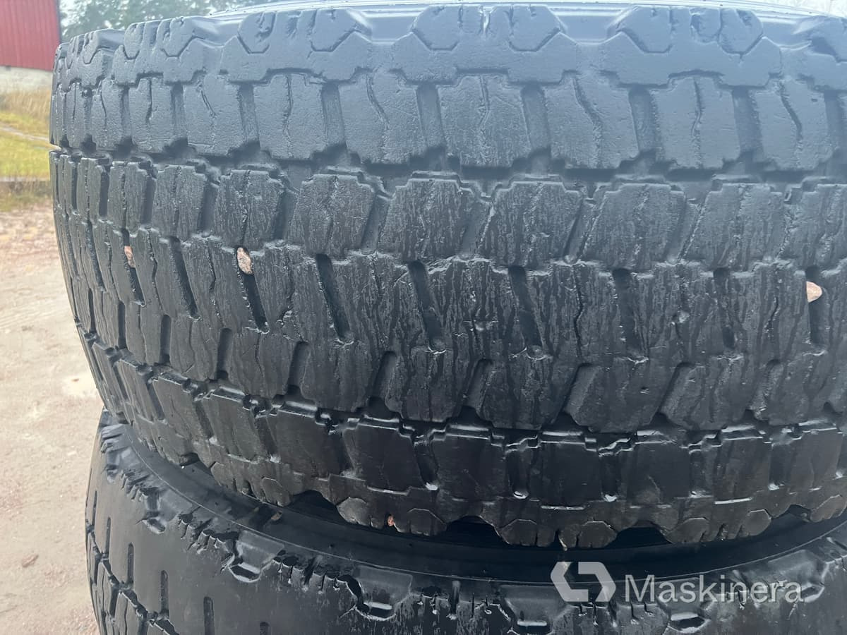 Bridgestone V-Steel Snow Wedge Entreprenaddäck 4st 20.5 R25 - 휠 및 타이어 패키지 건설기계 용 : 사진 5 Bridgestone V-Steel Snow Wedge Entreprenaddäck 4st 20.5 R25 - 휠 및 타이어 패키지 건설기계 용 : 사진 5