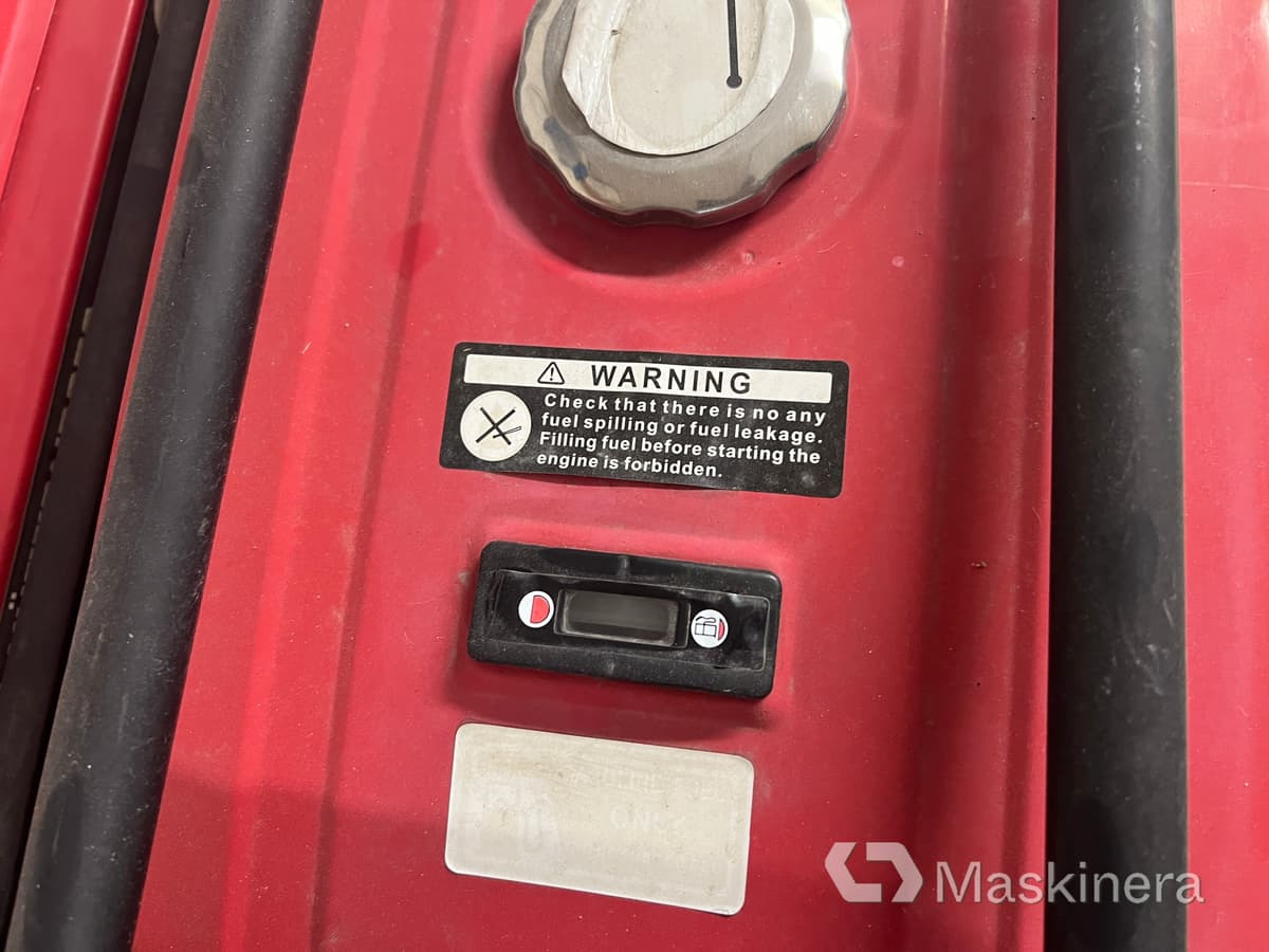 Elverk Huttenberg H8500W - 발전기 세트 : 사진 3 Elverk Huttenberg H8500W - 발전기 세트 : 사진 3